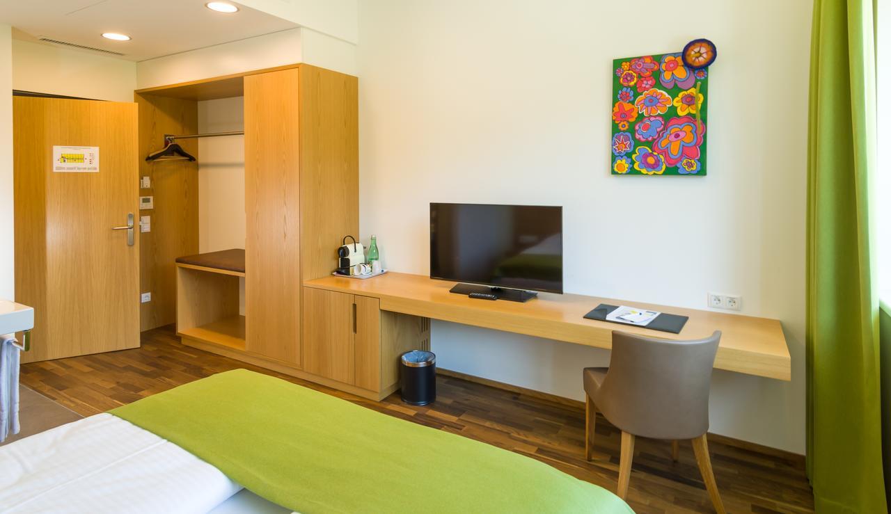 Business Motel Фельдкірш Екстер'єр фото